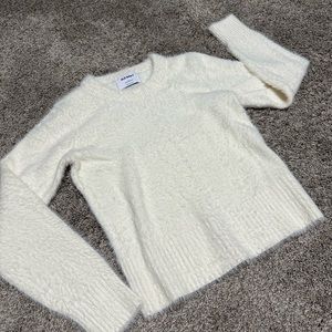 Old Navy Women’s Sweater